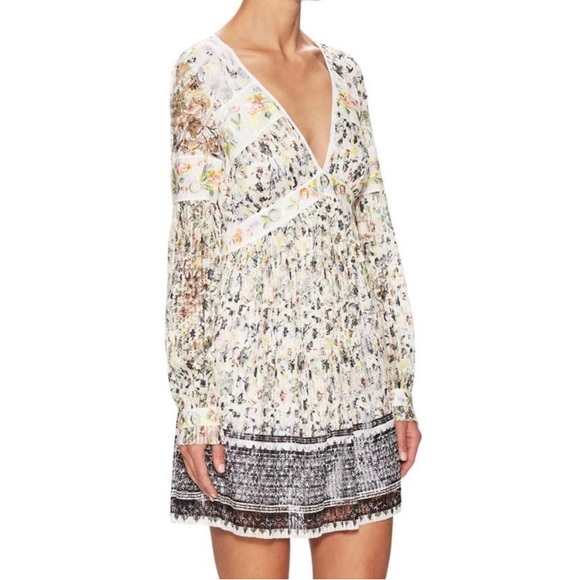 Free People lace Cherry Blossom mini dress. 🤍 - Picture 2 of 6